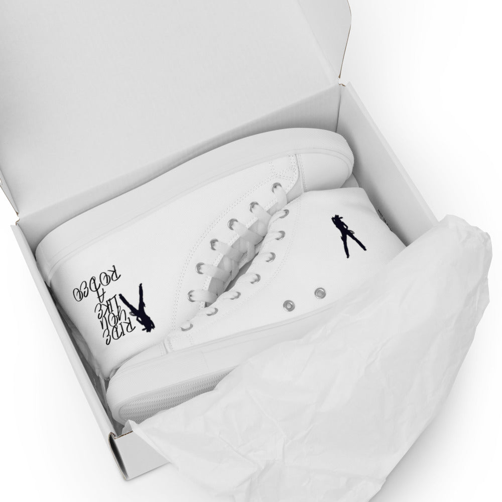 Women’s high top canvas shoes